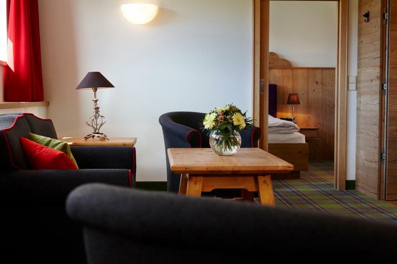 Relais & Chateaux Gut Steinbach Hotel Chalets Spa ريت ام وينكل المظهر الخارجي الصورة